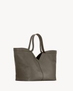 YSL Y tote in leather - Image 3